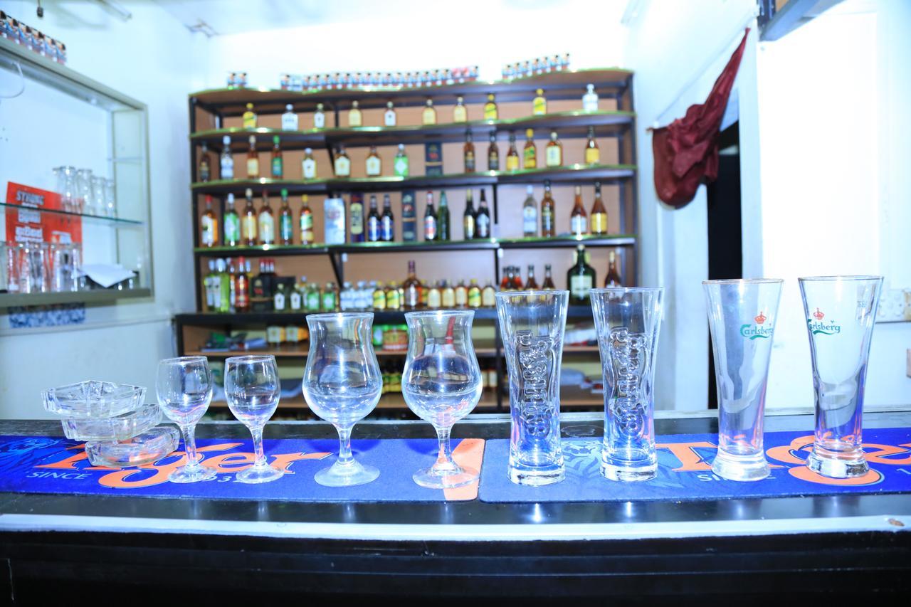 Hotel Nelly Vavuniya Bagian luar foto